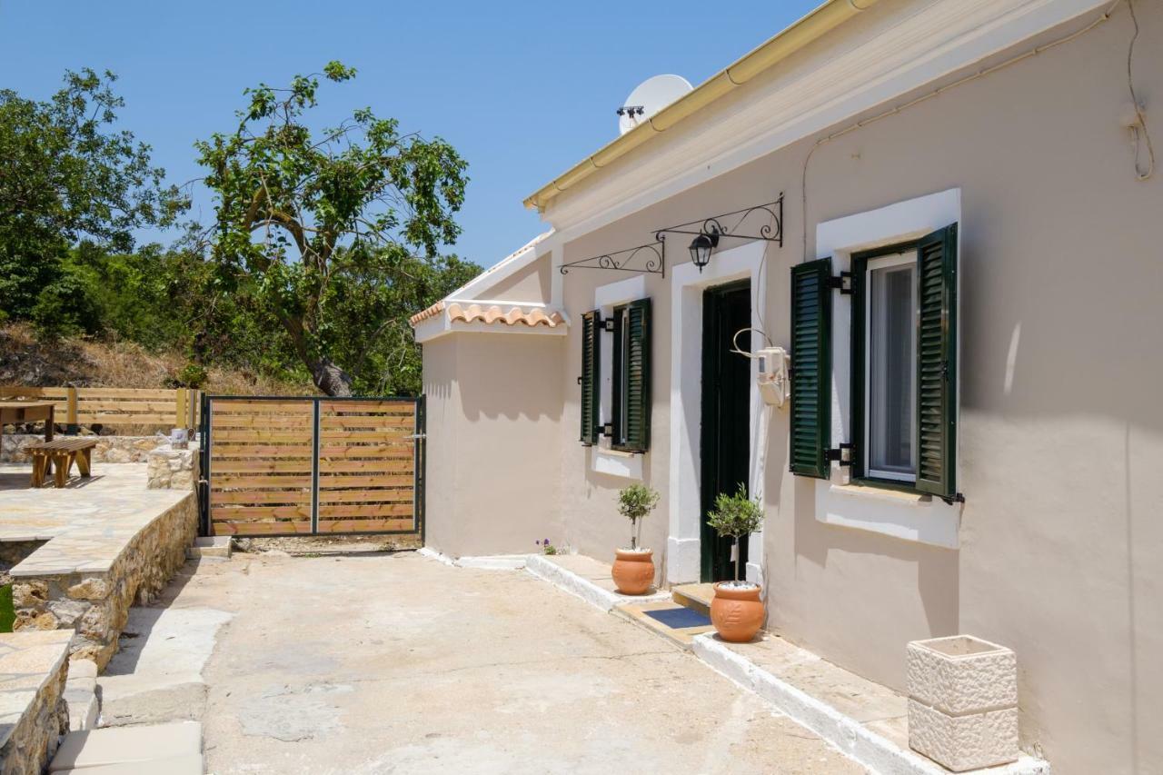 Koukoutsa House With Swimming Pool Corfu Sokraki Villa Sokrakion Exterior photo